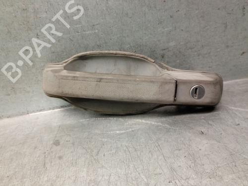 Used Front left exterior door handle IVECO DAILY II Van 35-10 (15034111, 15034204, 15034211, 15034215, 15034217,... (103 hp) 30748304
