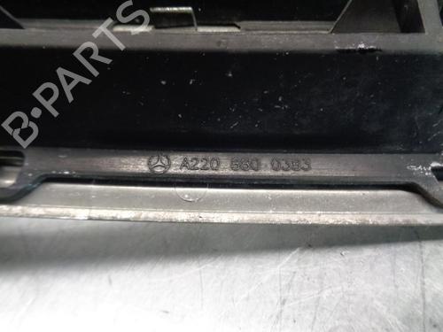 Grille MERCEDES-BENZ S-CLASS (W220, V220) S 320 CDI (220.026, 220.126) | BP9676178C40 