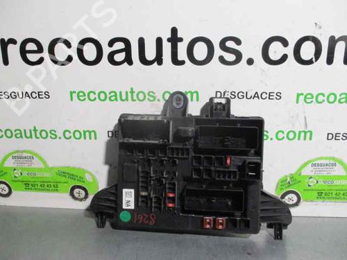 Used Fuse box OPEL INSIGNIA A (G09) 2.0 CDTI (68) (131 hp) 2226058