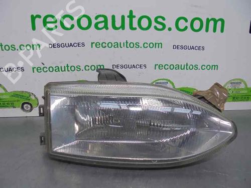 Used Right headlight Right headlight FIAT PALIO Weekend (178_, 173_, 373_, 374_, 171_) 1.2 (73 hp) 2334645 2334645