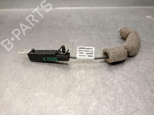 Used Antenna/Base Antenna/Base JAGUAR XE (X760) 2.0 D (180 hp) 33538520 33538520