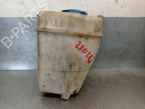 Used Windscreen washer tank KIA RIO I Hatchback (DC) 1.5 16V (98 hp) 27039038