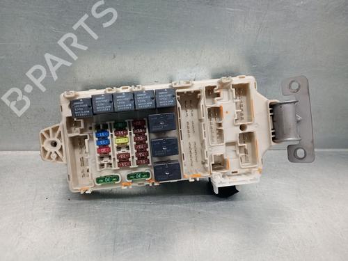Fuse box MITSUBISHI GRANDIS (NA_W) 2.0 DI-D (NA8W) 91840W