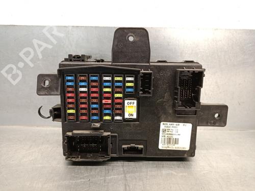 Used Fuse box HYUNDAI H350 Van 2.5 CRDI (150 hp) 27688569