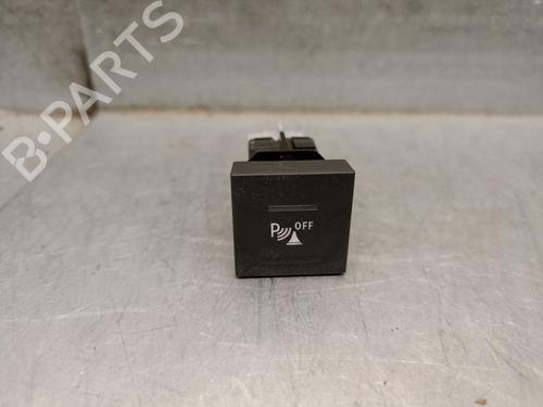 switch-dacia-sandero-iii-2021-31680341 main image