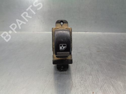 Used Right rear window switch Right rear window switch 13622540 13622540