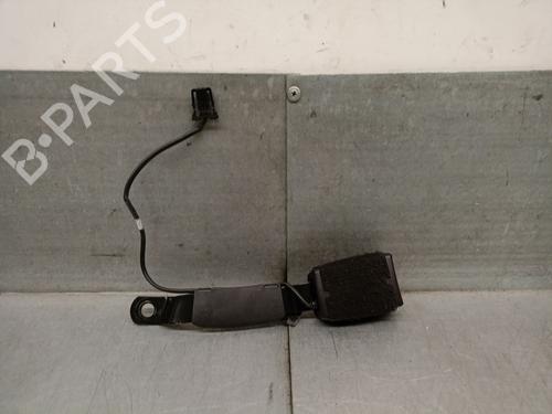 Engate do cinto AUDI A1 Sportback (8XA, 8XF) 1.4 TDI (90 hp) 31572236
