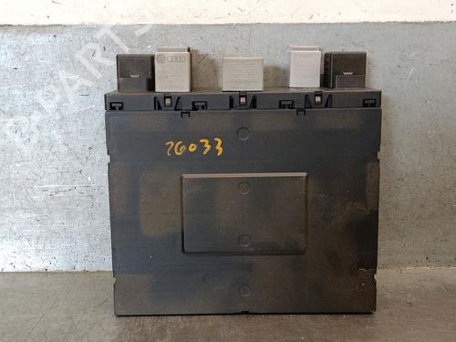 Fuse box VW GOLF V (1K1) 1.9 TDI | BP37427510E1 - Image 2