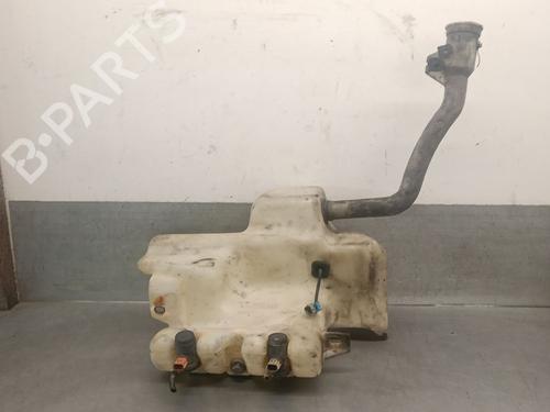 Used Windscreen washer tank LAND ROVER RANGE ROVER II (P38A) 2.5 D 4x4 (136 hp) 28112930