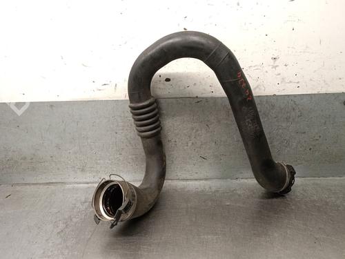 pipe-renault-megane-iv-grandtour-k9amn_-2016-32424949 main image