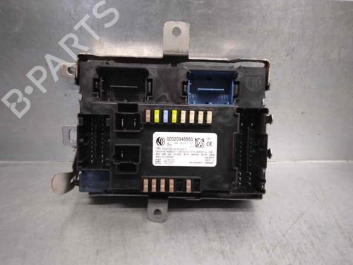 Used Fuse box FIAT TIPO Saloon (356_, 357_) 1.4 LPG (356SXF1B) (120 hp) 11929285