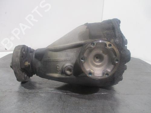 Used Rear differential MERCEDES-BENZ E-CLASS (W210) E 280 (210.063) (204 hp) 8810072