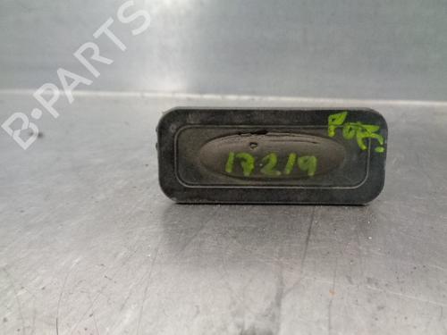 Used Tailgate handle RENAULT CLIO III (BR0/1, CR0/1) 1.5 dCi (75 hp) 11858972
