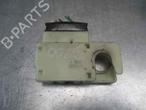 Used Switch GMC SAVANA 1500 Standard Passenger Van [1995-2002]  22984458