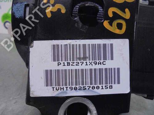 Rear center seatbelt CHRYSLER VOYAGER IV (RG, RS) 3.3 | BP12186622I27 