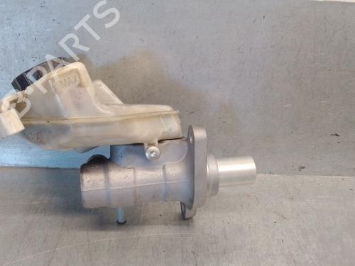 Used Brake master cylinder LAND ROVER FREELANDER 2 (L359) 2.2 TD4 4x4 (160 hp) 28708894