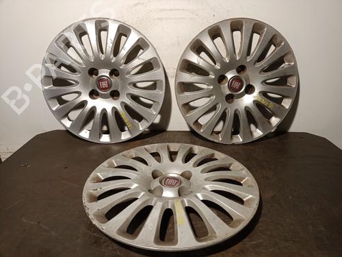 Used Hub cap FIAT PUNTO EVO (199_) 1.3 D Multijet (199AXC1A, 199BXC1A, 199AXT1A, 199BXT1A) (75 hp) 31918160