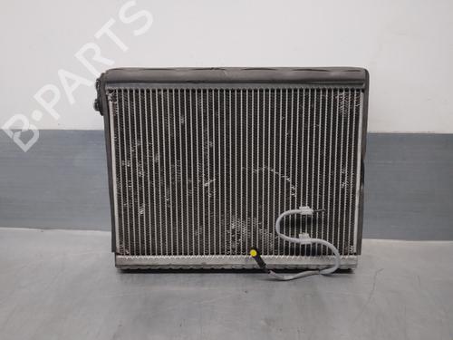 Used Air conditioning evaporator LAND ROVER DISCOVERY III (L319) 2.7 TD 4x4 (190 hp) 15011058