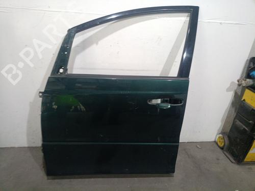 Used Left front door Left front door TOYOTA PREVIA II (_R3_) 2.4 (ACR30) (156 hp) 35932097 35932097