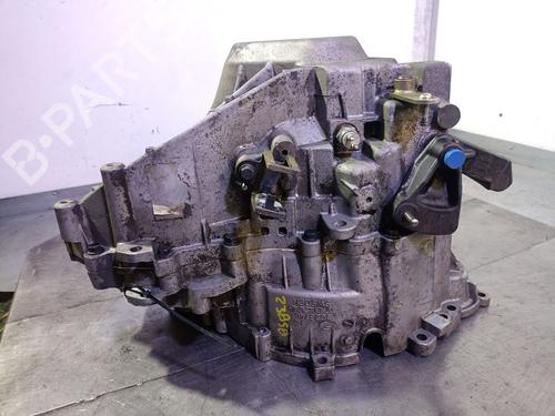 Gearbox VOLVO S60 I (384) D5 | BP30408543M3