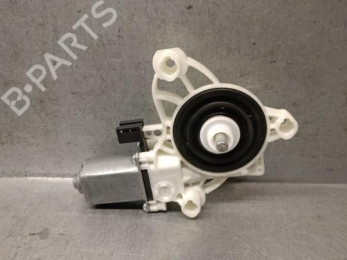 Used Right front window motor MERCEDES-BENZ S-CLASS (W222, V222, X222) S 560 e (222.173) (367 hp) 31065493