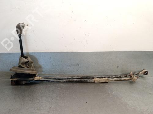 Used Gear lever KIA CARENS I MPV (FC, FJ) 1.8 i (110 hp) 28961739