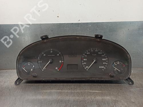 Used Instrument cluster PEUGEOT 406 (8B) 2.0 HDI 90 (90 hp) 13536186