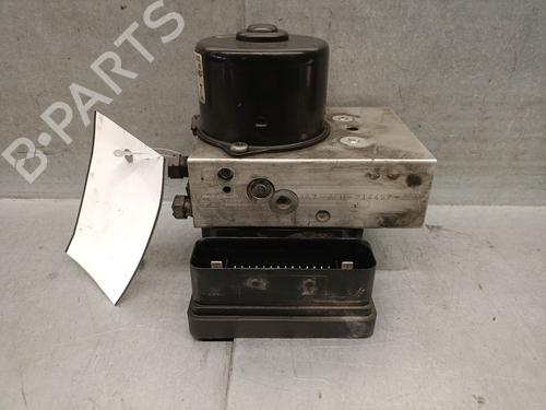 Used ABS pump VOLVO XC90 I (275) D5 AWD (163 hp) 32282079