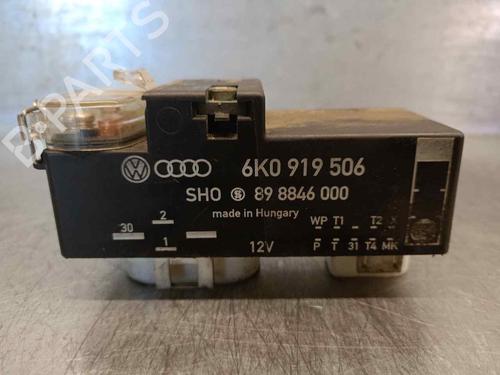 Used Electronic module SEAT IBIZA II (6K1) 1.4 i (60 hp) 18117001