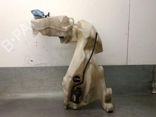 Used Windscreen washer tank AUDI A4 B7 (8EC) 2.0 TDI 16V (140 hp) 30599594