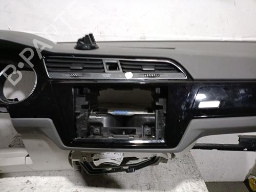Armaturenbrett VW TOURAN (5T1) 1.4 TSI | BP30745504C46
