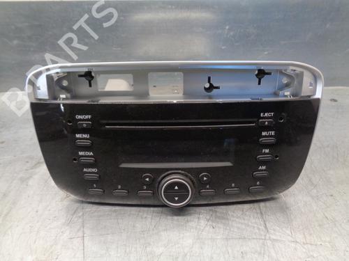 Used Radio FIAT LINEA (323_, 110_) 1.3 D Multijet (323AXB11, 323AXB1A) (90 hp) 11970838