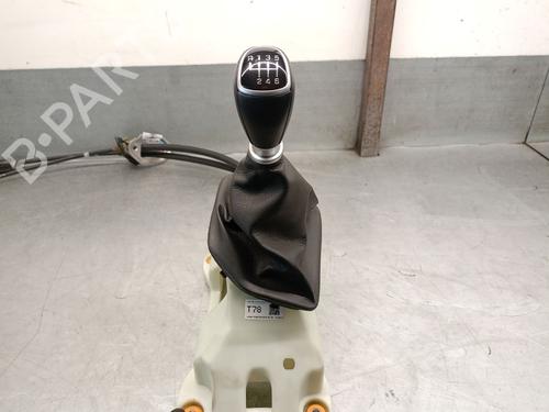 Gear lever HYUNDAI TUCSON (TL, TLE) 1.7 CRDi | BP29627357M90 