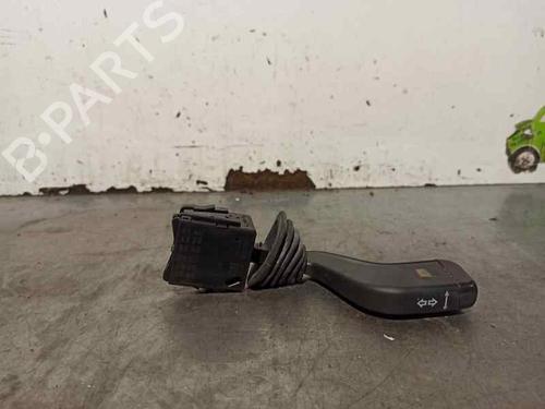Used Headlight switch OPEL MERIVA A MPV (X03) 1.7 CDTI (E75) (100 hp) 5592613