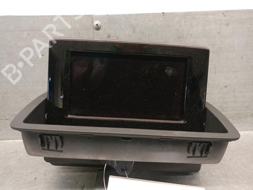 Used Display monitor Display monitor AUDI Q3 (8UB, 8UG) 2.0 TDI (140 hp) 33329217 33329217