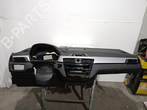 Tableau de bord BMW X2 (F39) sDrive 18 i (140 hp) 31916896