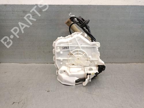 Vergrendeling rechts voor MAZDA 3 Hatchback (BP) 2.0 SKYACTIV-G M Hybrid (122 hp) 28579942