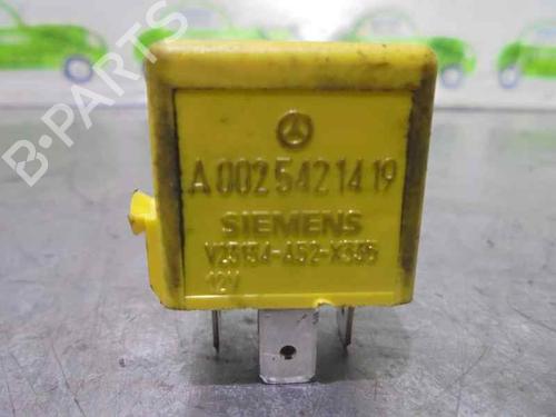 Used Electronic module MERCEDES-BENZ 124 Saloon (W124) [1984-1993]  21018607
