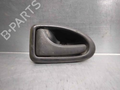 Used Front left interior door handle NISSAN PRIMASTAR Van (X83) 2.0 dCi 115 (114 hp) 11927971