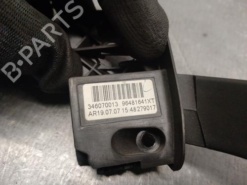 Steering wheel controls CITROËN C4 Grand Picasso I (UA_) 2.0 HDi 138 | BP18030798E15 