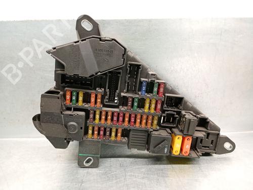 Used Fuse box BMW 5 (E60) 535 d (272 hp) 28038002