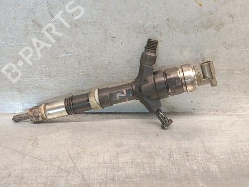 Used Injector TOYOTA AVENSIS Saloon (_T25_) 2.0 D-4D (CDT250_, CDT250R) (116 hp) 29009021