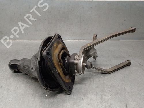 Gear lever LEXUS IS I (_E1_) 200 (GXE10) | BP22727239M90 