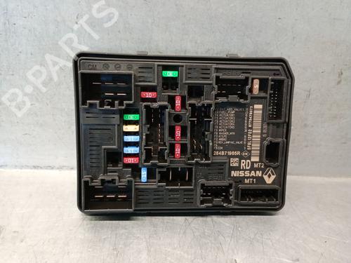 Used Fuse box DACIA SANDERO III 1.0 TCe 90 (91 hp) 28513999