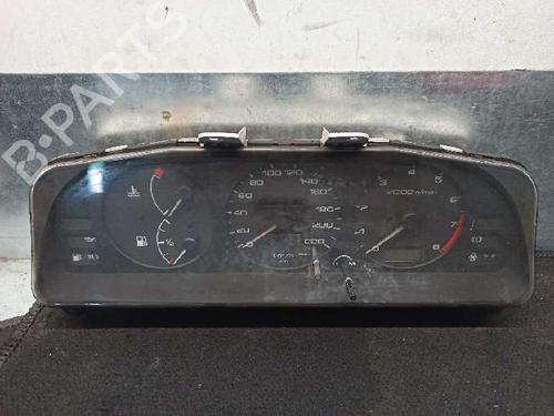 Used Instrument cluster NISSAN PRIMERA (P10) [1990-1996]  7244997