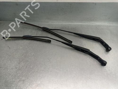 Vindspejlsviskerarm HONDA JAZZ II (GD_, GE3, GE2) 1.3 iDSi (GD1) (83 hp) 31905214