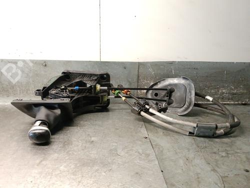 Gear lever PEUGEOT 3008 II SUV (MC_, MR_, MJ_, M4_) 1.2 THP/ PureTech 130 (MRHNSM, MRHNSU, MRHNSJ, MRHNYW,... | BP29718000M90 