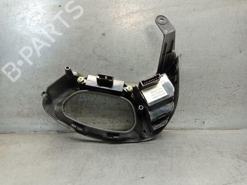 Steering wheel controls HYUNDAI ix35 (LM, EL, ELH) 2.0 CRDi | BP20687915E15 