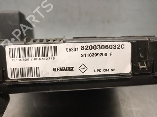Fuse box RENAULT SCÉNIC II (JM0/1_) 1.5 dCi (JM1E, JM16) | BP38047078E1 - Image 4