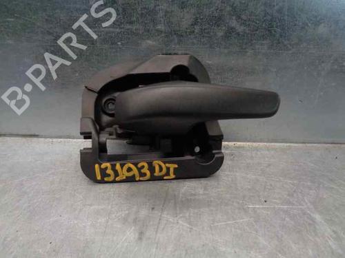 Venstre foran invendig håndtak SMART FORTWO Coupe (451) 1.0 (451.330, 451.334) (61 hp) 7659568